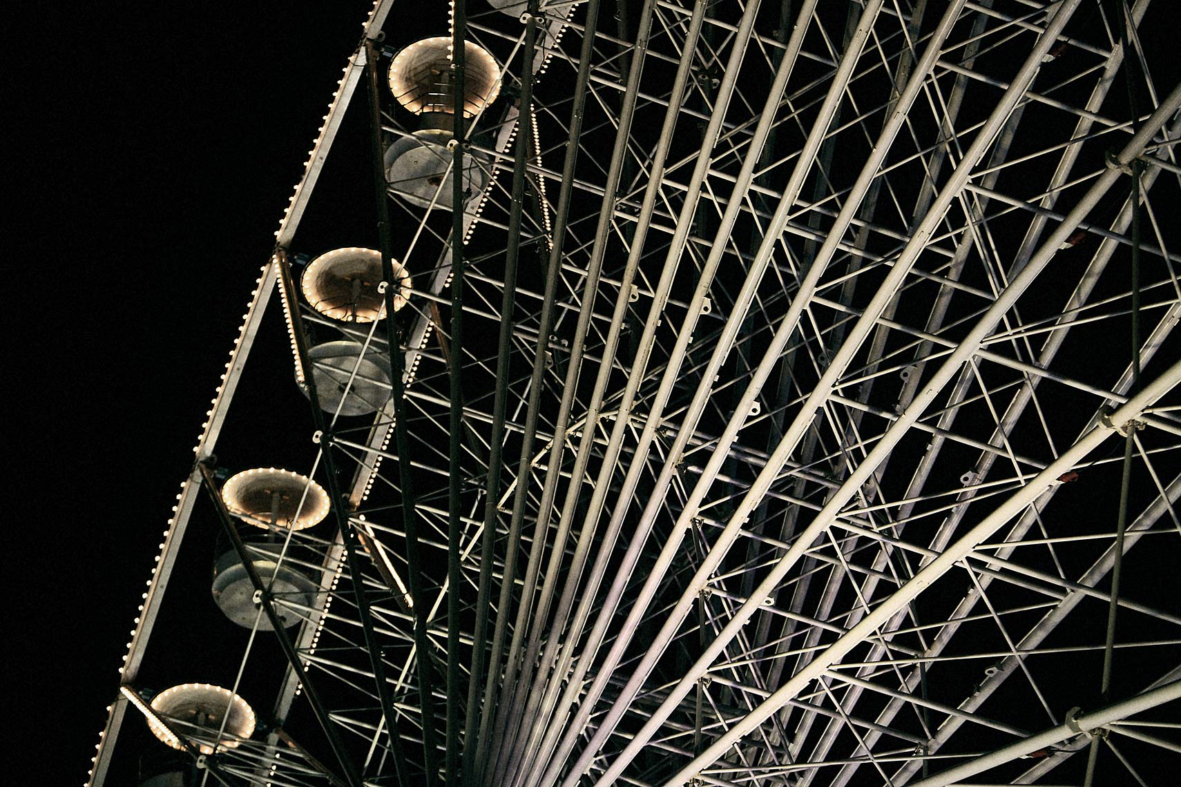 p-t-paris02.jpg